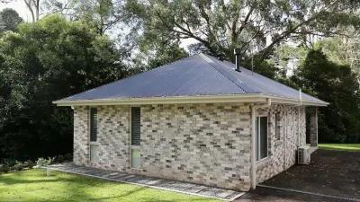 Self Contained Cottage in Bowral with Fireplace