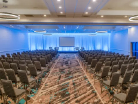 奧克斯納德 - 裏弗裏奇駐橋套房酒店 奧克斯納德酒店