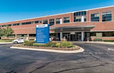 Entire home, strategic location, everything within reach. Off i94 & Southfield. Hotels near Automotive Hall of Fame