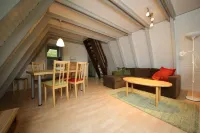 Nur Dach Haus 13 Hotels in Kinding