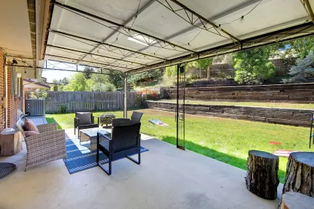 Family Retreat! Quiet - ☀By Denver & Mountains☀, Sleeps 10!