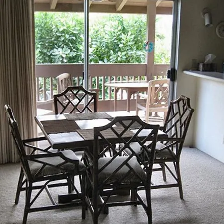 Princeville  2 Bedroom with Loft Condo  Golf Course/Mountain View. Sleeps 6