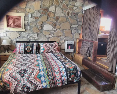 Stone cottage@ La loma del chivo Hotels in Marathon