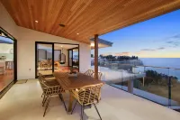 Spectacular views and prime location