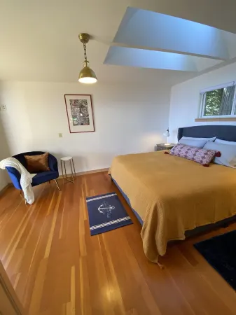 Stunning Views - New Listing, Waterfront Cottage