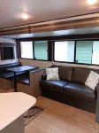 Affordable stay 7 minutes to the beach 2021 32' RV