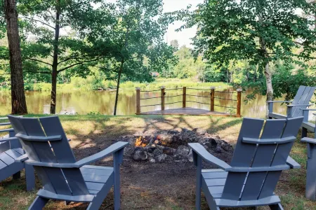 Riverfront A-Frame w/ Hot Tub and Firepit