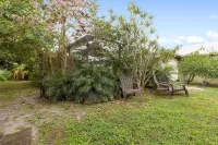 3Br Oasis w/ Pool & Hot Tub – Family-Friendly Getaway