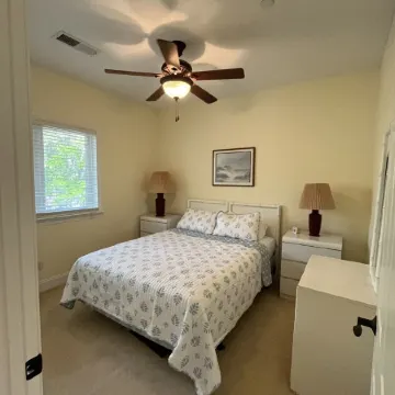 New rental overlooking Plantation Course 9th tee box. 1500 sq feet, smoke free.