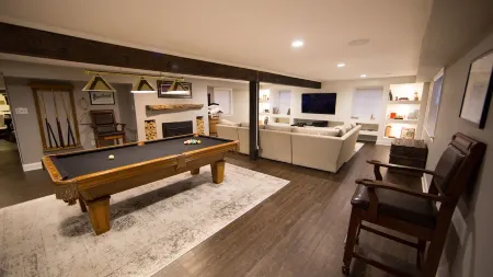 Gorgeously Renovated 3500 square foot Oxford home in Richmond!! Отели рядом с достопримечательностью «Университет Ричмонд»