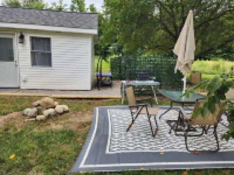 "The Love Shack" For Couples - Private Hot Tub, Meals, Pampering, Pet Sitting! 卡斯科酒店