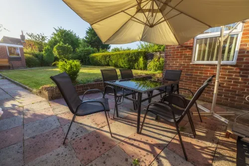 The Secret Garden - West Sussex Hotel a Crawley