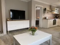 Modern & Cozy Vacation Apartment with Large Terrace and View of the Castle