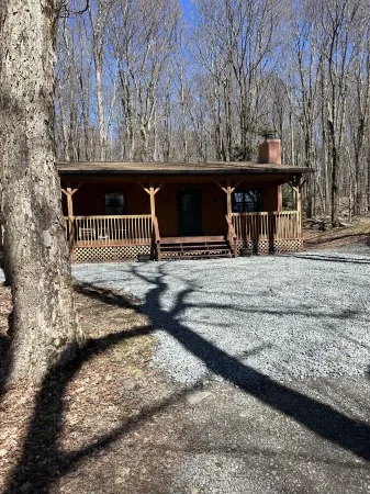 Wonderful Cabin in Greentown, Pa