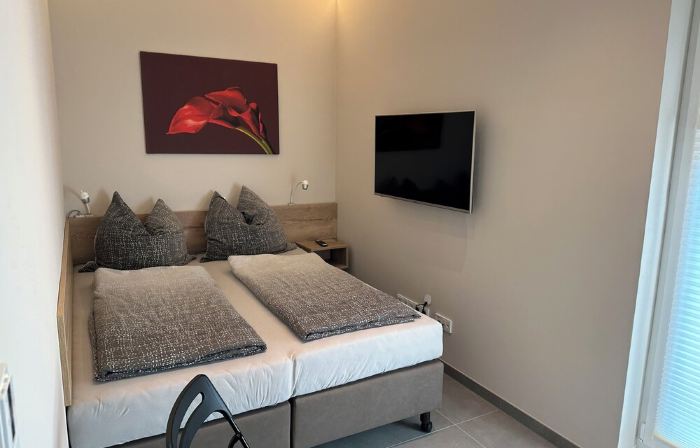 Attractive flat with underground connect. to Hamburg +20 min. to the Baltic Sea