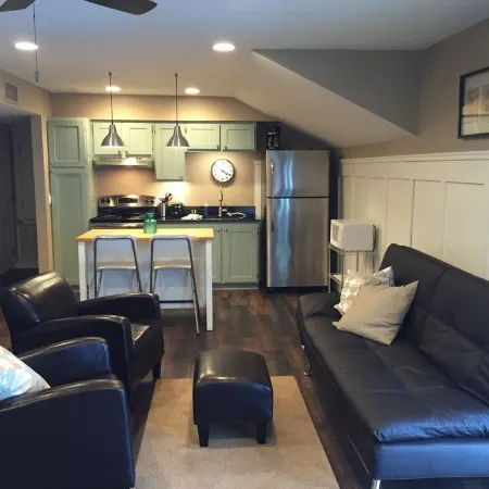 Fresh bed and fresh bread in beautiful studio!