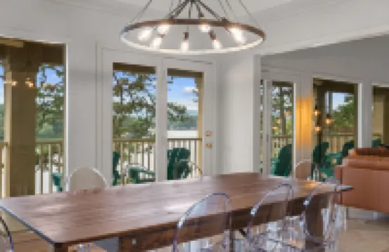 Beautiful, Private Lake House with Double Dock