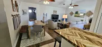 Holy Cow! Sleeps 10-Central Location-4 Bedrooms-2-Smart TVs-Grill & Pet Friendly