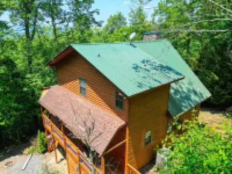 Mountain Hollow - Hot Tub