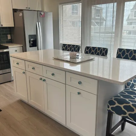 3 bedroom, 2.5 bath unit - Ocean, bay and pool all in a day!