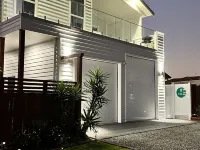 Zala - Whale watching special rates - Ocean side views & vibes Hotels in Anna Bay