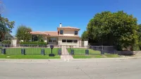 BIG ONE OF A KIND EUROPEAN SPANISH MEXICAN HACIENDA HOUSE W/ POOL ARTSY VINTAGE