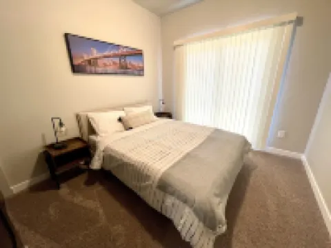 Cozy Downtown Apartment 2br/1bth