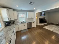 Beautiful Spacious Home Central Connecticut Hotel a New Britain