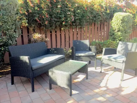 Renovated bungalow, Private backyard, near beach/restaurants, AC, Bikes Отели рядом с достопримечательностью «City of Oceanside»