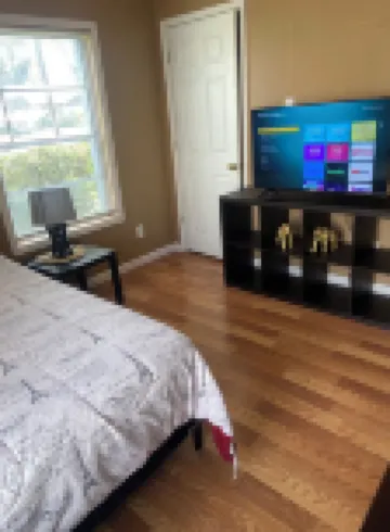 Amazingly clean, unique and spacious 4 Bedroom home near Casinos