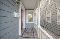 Gorgeous 5 Bdrm Home with Beautiful Bay Views in the Heart of Greenport Village