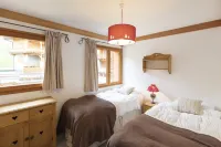 Apartment Felicite - a beautiful 6 person apartment with easy on-piste location Hôtels à proximité de : Montgenèvre