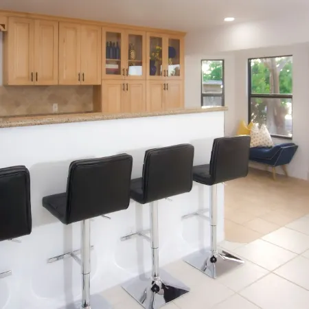 Serenity at Coco Plum's Hidden Waterfront Hideaway, Marathon