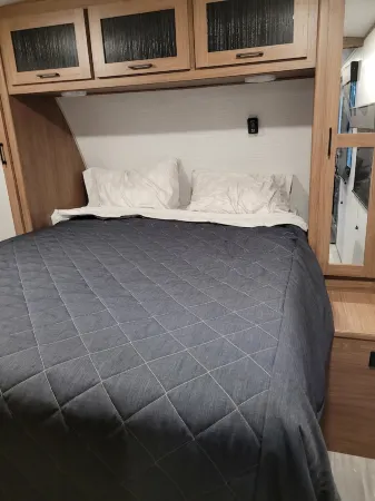 Crossroads to Pickwick Glamping