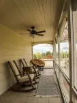 Lux family retreat, hot tub, specular views. Spacious home on the golf course.
