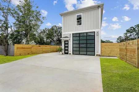 Luxury East Hill Apt. Near Downtown Pensacola