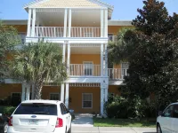 Spacious Resort Condo on Lake 10 Min from Disney-Fab Amenities100+ 5 Star Review