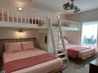 Welcome to SHORE WANNA STAY, where we hope you you’ll want to stay! ;)