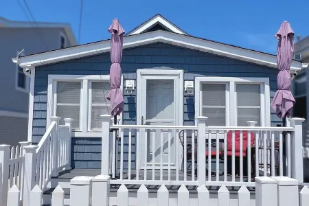 Classic Cottage 350ft from Seaside Heights Beach with Beach Tags & Parking Pass