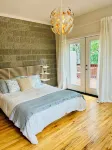 Riverfront Stunning Open Concept 3bdrm near outdoor activities