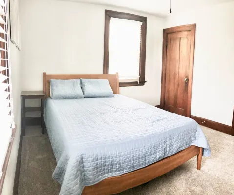 Cozy Retreat @ The Sweet Iris