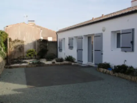 Noirmoutier house of 2015, sleeps 7/8, comfortable, SPA usable all year round