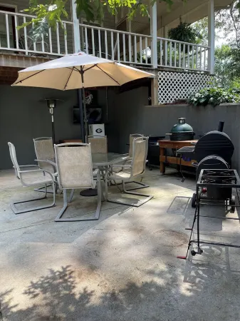 Basement Apt near Athens,  Clemson, Lake Hartwell & Commerce-Shared Pool&Hot Tub