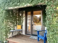 Private Suite with separate entrance and private bath Hotels in San Dimas