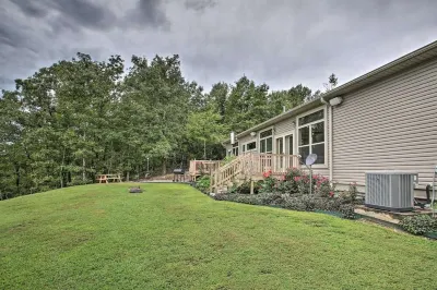 Beautiful Mountaintop Views! 16 Private Acre Home
