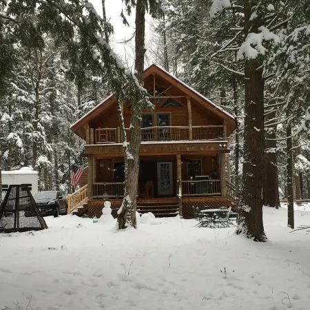 Stunning Riverfront Solar-Powered Cabin  (back-up generator)