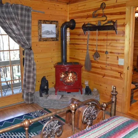 Quaint Cabin with a Creek in Front That Will Lull You to Sleep and Pets Allowed