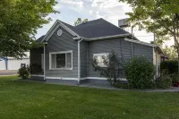 Launch your Colorado adventures – Historic Downtown convenience 그랜드정션 호텔