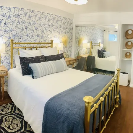 Swede Hill Suite