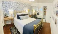 Swede Hill Suite Hotels in Moscow